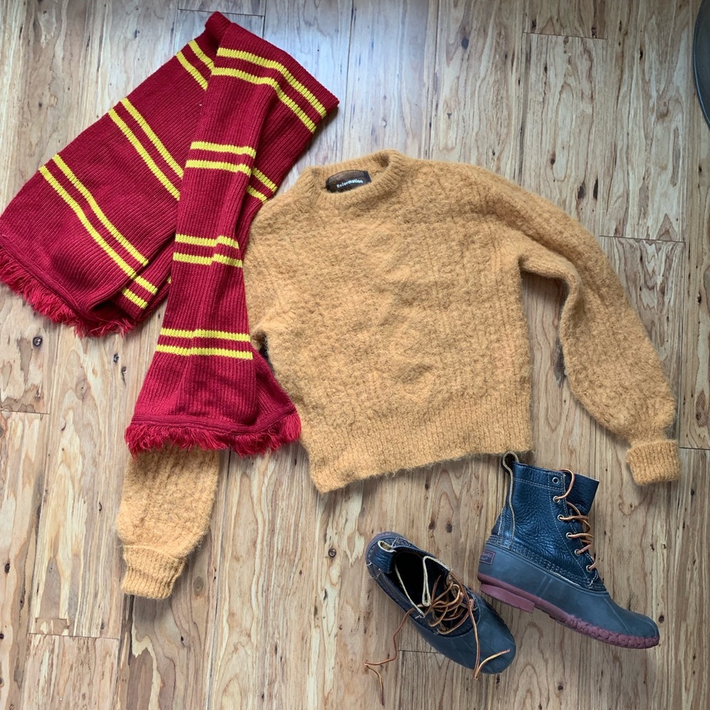 Xs Reformation Arden Sweater in Mustard